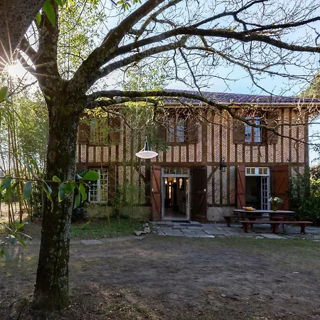 Guest house Le Grand Yote *